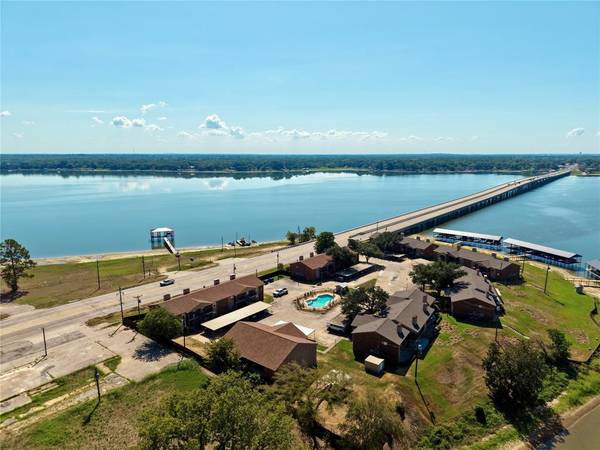 849 GUN BARREL Lane S #E4, Gun Barrel City, TX 75156