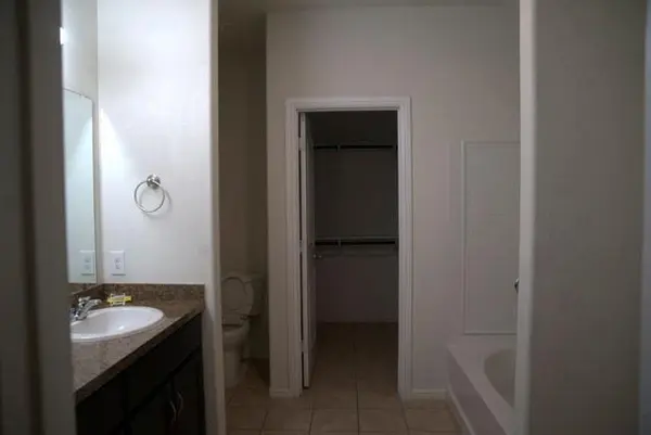 6924 Helm Lane, Fort Worth, TX 76179