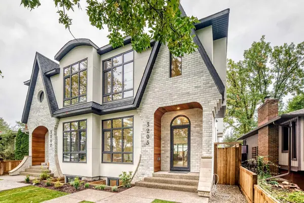 3205 Kilkenny RD SW, Calgary, AB T3E 4R5