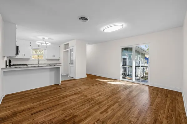 307 N Black ST, Round Rock, TX 78664