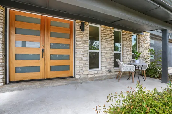 11704 Indianhead DR, Austin, TX 78753