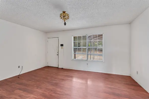 1113 Lawson LN, Austin, TX 78702