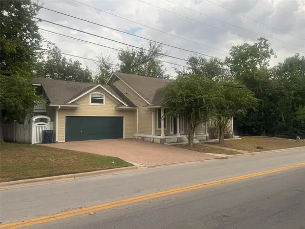 206 N Fm 1660, Hutto, TX 78634