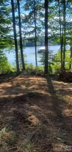 000 Scenic LN #207, Granite Falls, NC 28630