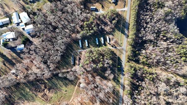 3100 Peniel RD, Tryon, NC 28782