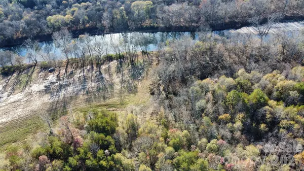 151 Cobb RD, Blacksburg, SC 29702
