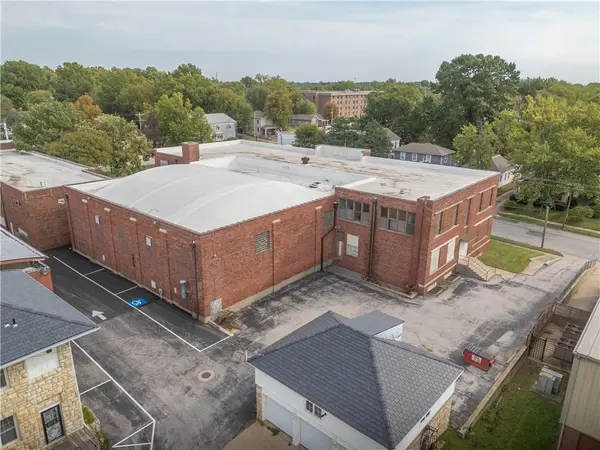 622 N Main ST, Independence, MO 64050