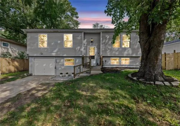 108 W McDonald ST, Edgerton, KS 66021