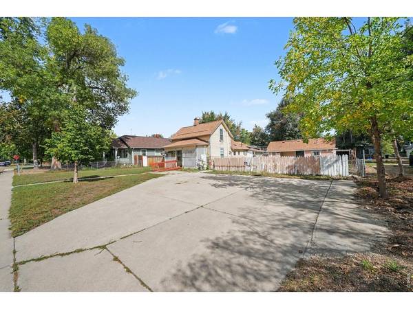 436 Baker, Longmont, CO 80501
