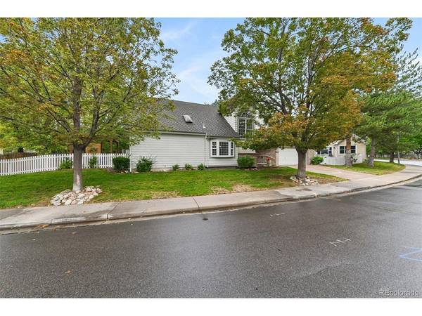 5765 W Iliff, Lakewood, CO 80227