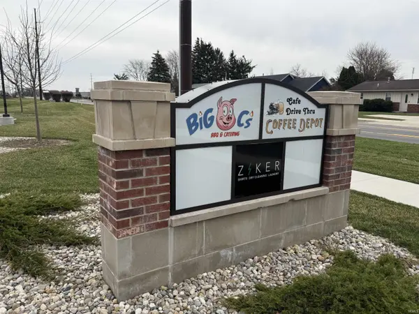 1021 E Kercher RD, Goshen, IN 46526