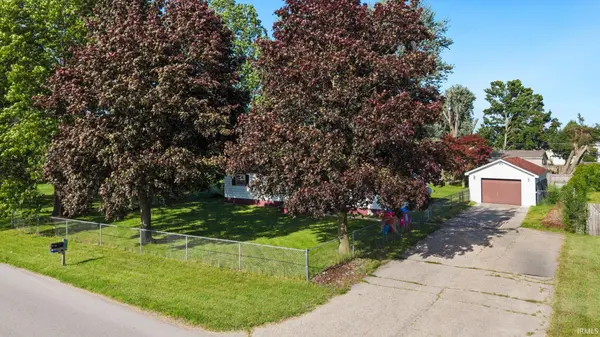 2710 Kreighbaum ST, Elkhart, IN 46517