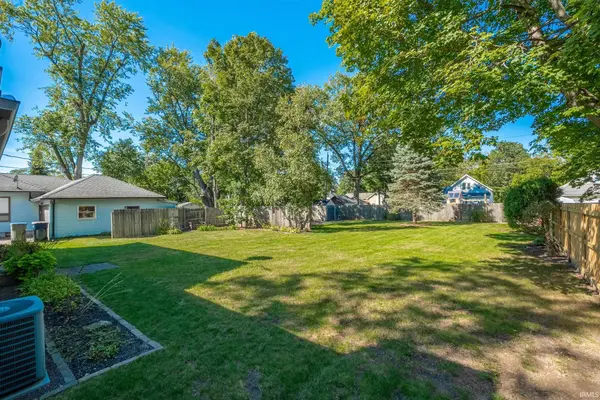 1103 E Main ST, Warsaw, IN 46580-3446
