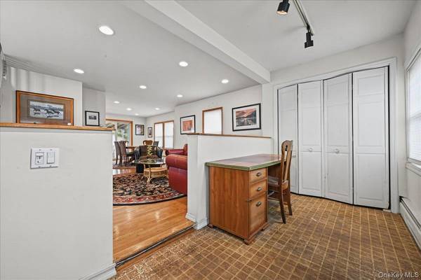 309 Frederick AVE, Bellmore, NY 11710