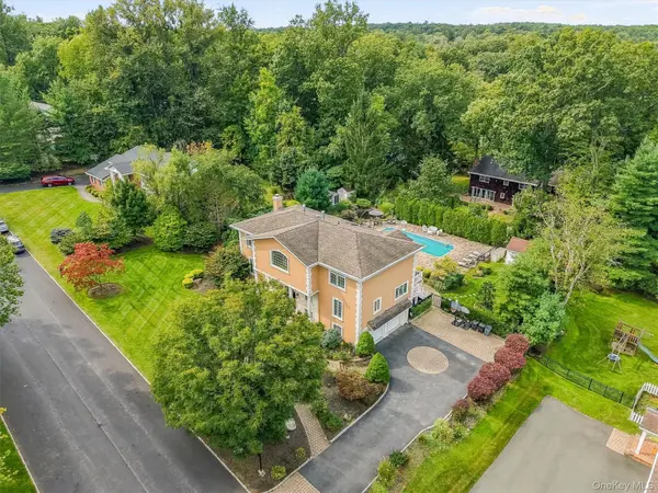 22 Beaumont DR, New City, NY 10956