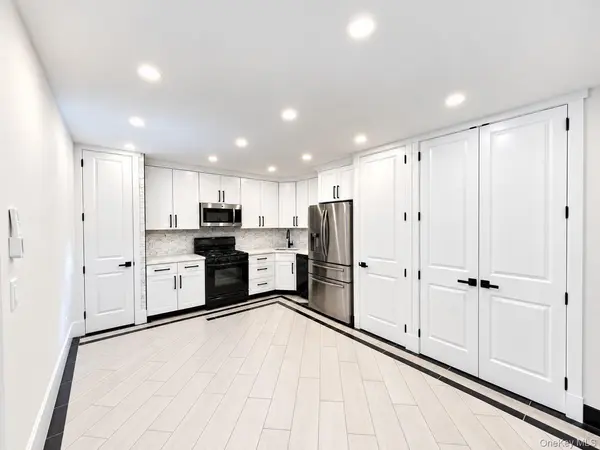 7252 Metropolitan AVE #2B, Middle Village, NY 11379