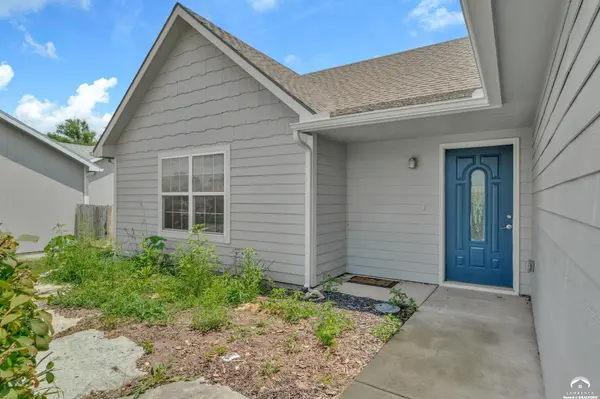 506 Santa Fe CT, Baldwin City, KS 66006