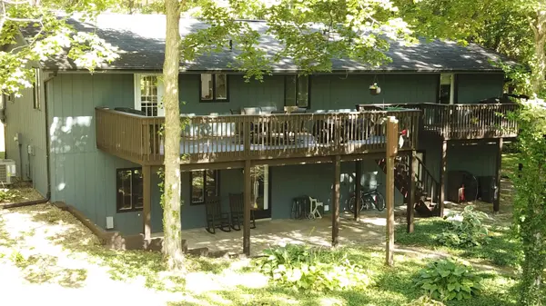 6534 Lake Forest DR, Avon, IN 46123