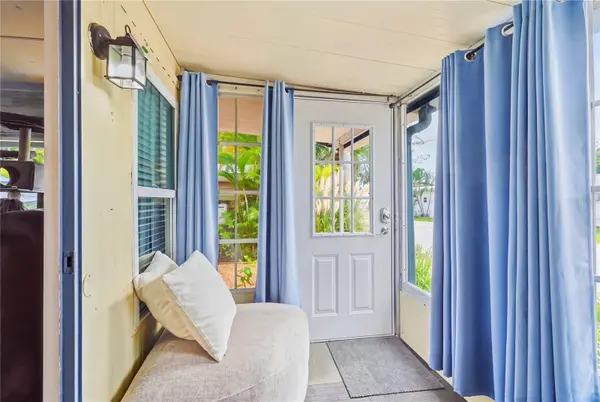 12507 CORTEZ RD W #2, Cortez, FL 34215