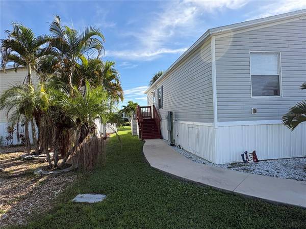 3308 SUNNY HARBOR DR, Punta Gorda, FL 33982