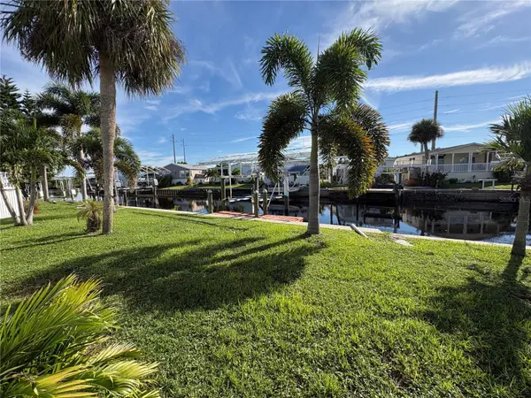 3308 SUNNY HARBOR DR, Punta Gorda, FL 33982