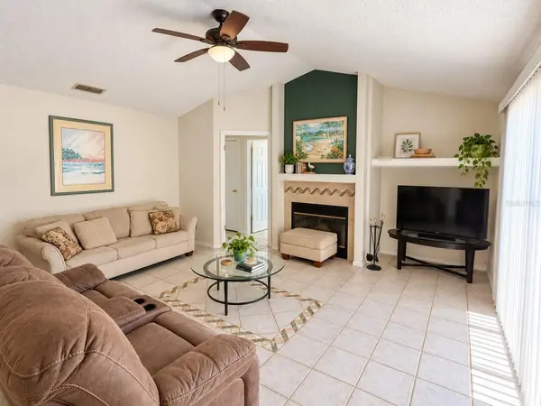 823 CARRIGAN AVE, Oviedo, FL 32765