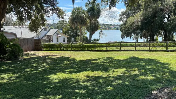 17430 HILLSIDE DR, Montverde, FL 34756