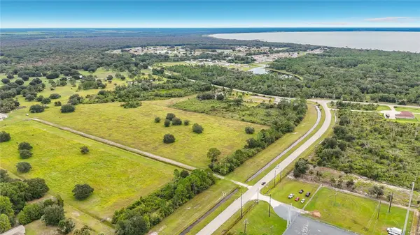 10721 LEISURE LN E, Lake Wales, FL 33898