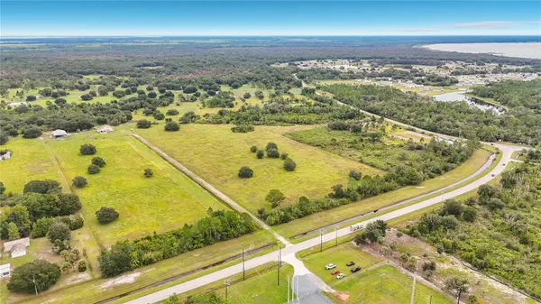 10721 LEISURE LN E, Lake Wales, FL 33898