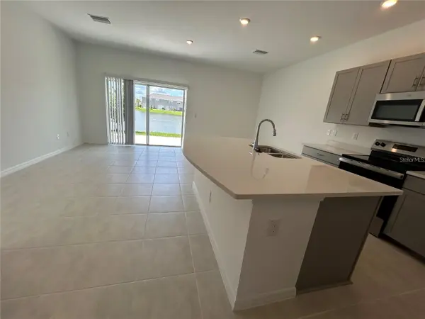 2287 PARAVANE WAY, Wesley Chapel, FL 33543