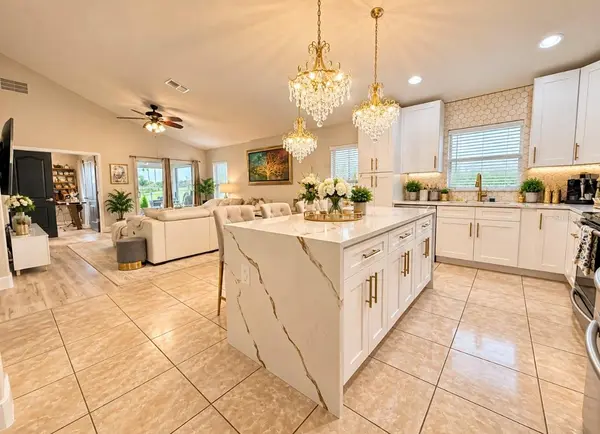 12303 HOLMWOOD GREENS PL, Riverview, FL 33579