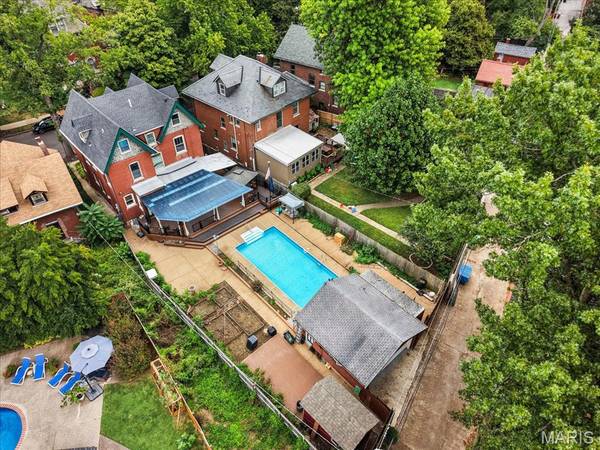 2922 Accomac ST, St Louis, MO 63104