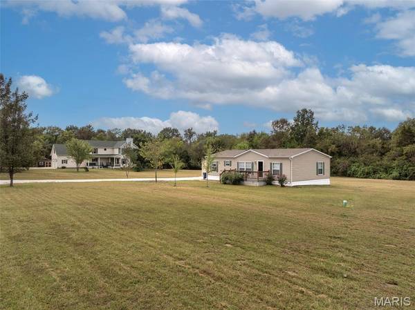 26039 Rynelle DR, Wright City, MO 63390