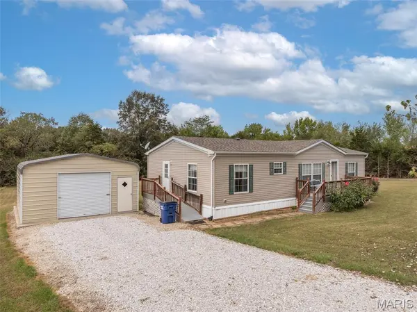 26039 Rynelle DR, Wright City, MO 63390