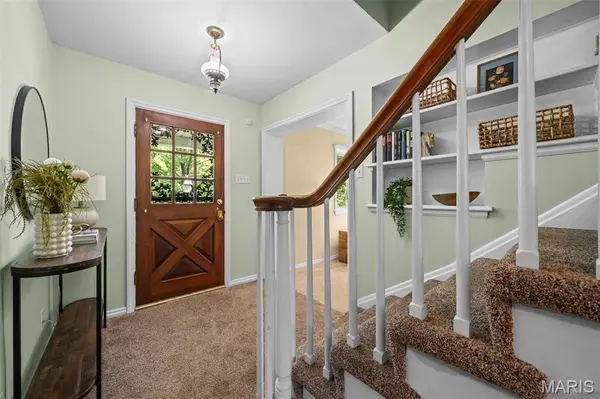 650 Florence AVE, Webster Groves, MO 63119