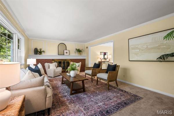 650 Florence AVE, Webster Groves, MO 63119