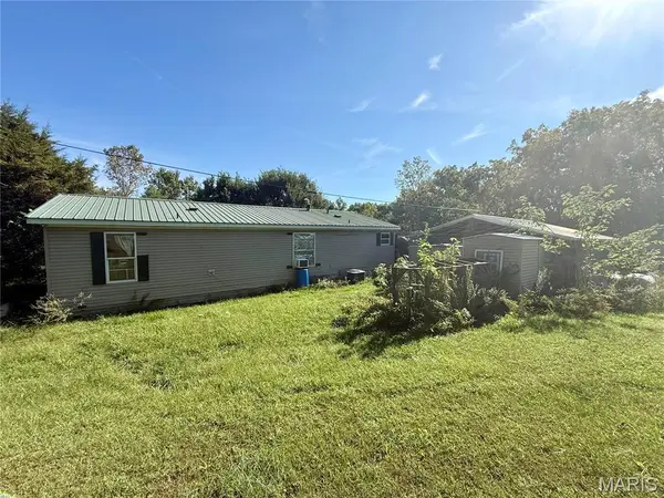 12044 Old 79, New London, MO 63459
