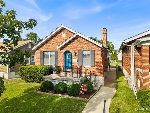 5445 Robert AVE, St Louis, MO 63109