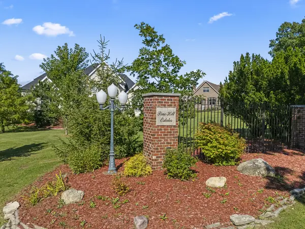 16604 Pine Hill DR,  Homer Glen,  IL 60491
