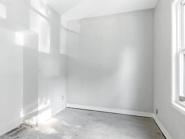 9338 S Marquette AVE, Chicago, IL 60617