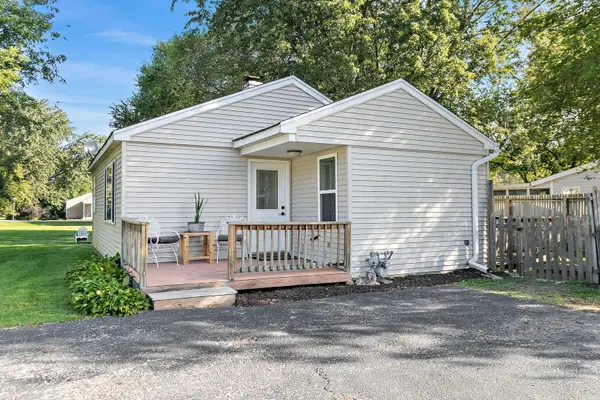 710 W Pheasant TRL, Mchenry, IL 60051