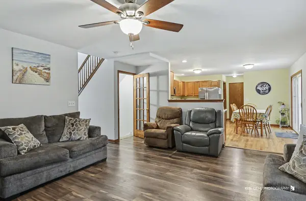 1016 Rainy Lake CT, Lake Villa, IL 60046