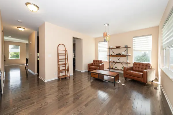 2416 Heron LN, Wauconda, IL 60084
