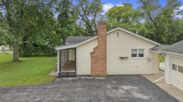 5840 S Brainard AVE, La Grange Highlands, IL 60525