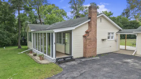 5840 S Brainard AVE, La Grange Highlands, IL 60525
