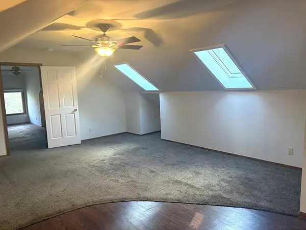 322 College AVE #3, Dekalb, IL 60115
