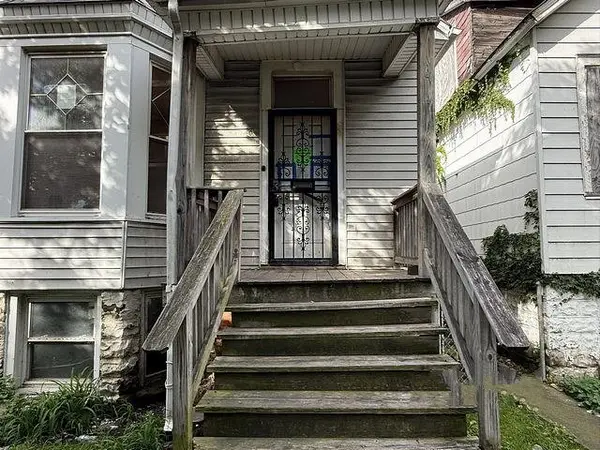 5140 S Emerald AVE, Chicago, IL 60609