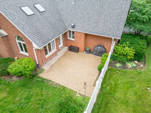 1204 Candlewood Hill RD, Northbrook, IL 60062