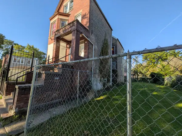 5142 5144 S Ada ST, Chicago, IL 60609