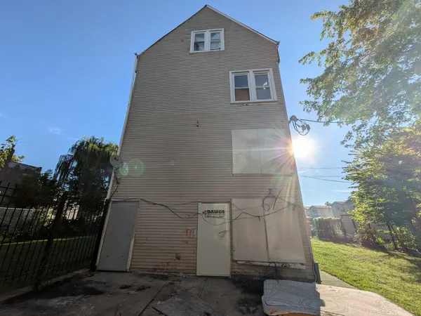 5142 5144 S Ada ST, Chicago, IL 60609